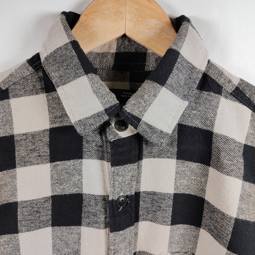 Gap Mens Buffalo Plaid Flannel Shirt Black Cream Standard Fit Medium Cotton - Picture 4 of 8